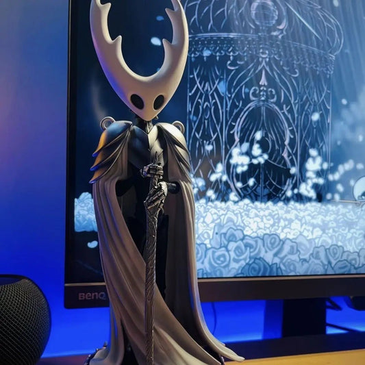Figurine HOLLOW KNIGHT 25cm : Collectionnez la légende vivante. - Luminax