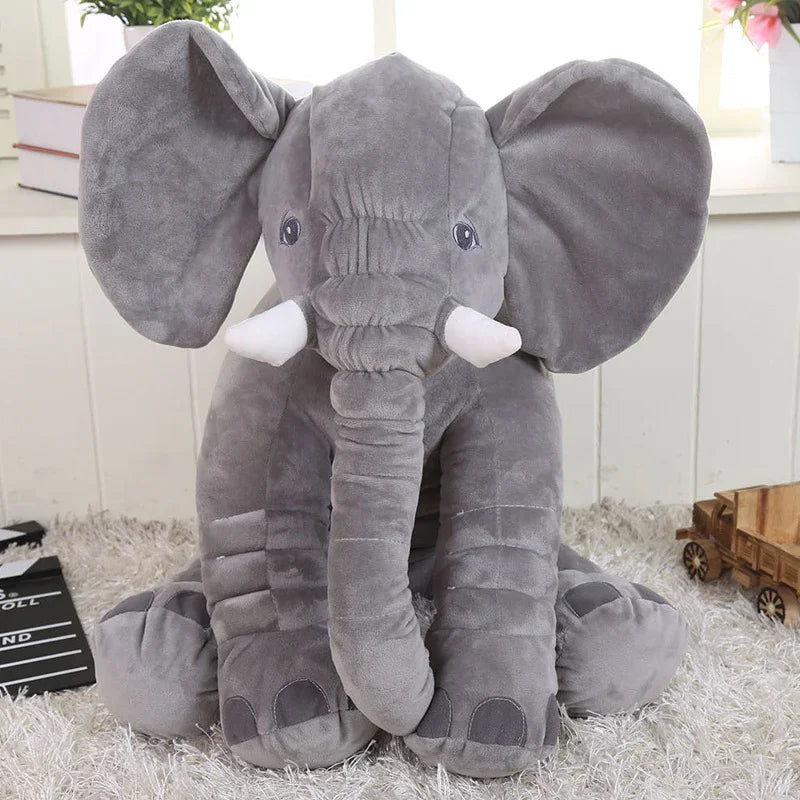 Eléphant en peluche
