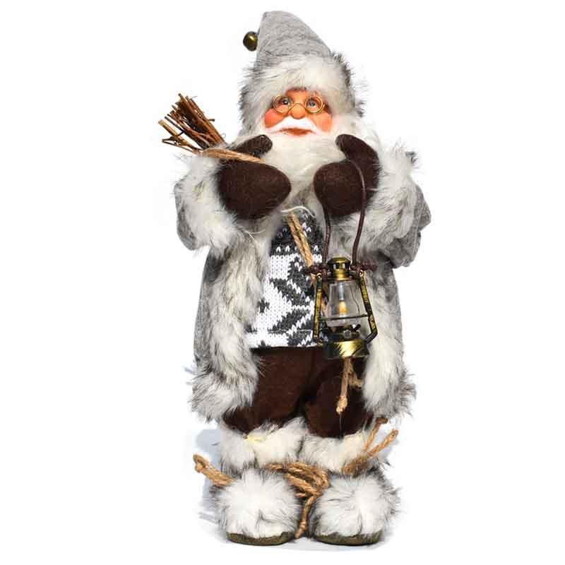 Figurine de Père Noël habillé en tenue d'hiver grise et blanche avec lanterne et bottes en fausse fourrure